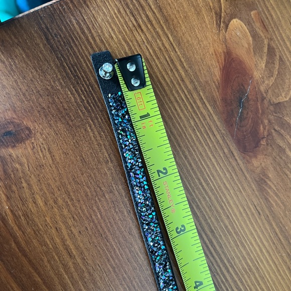 Origami owl double wrap Swarovski crystal bracelet and earring set - Picture 6 of 7